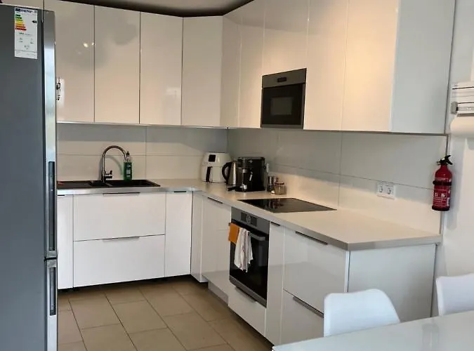 Private Near Fair Homestay szállás *