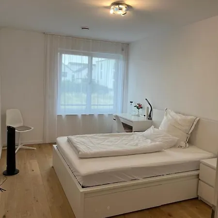 Private Near Fair * Hannover